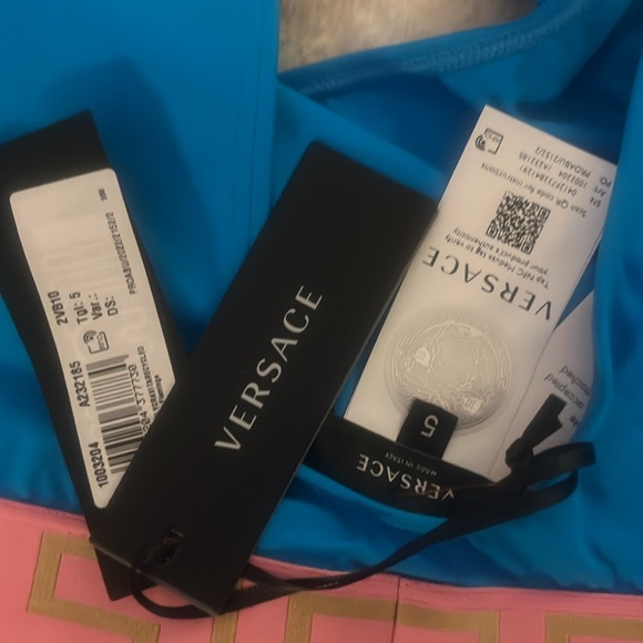 💎 Versace NWT Greco blue/pink one piece swimsuit or bodysuit size 5/xl - Picture 6 of 6